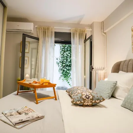 Your Home Away From Home In Erectheium Athens Exterior photo