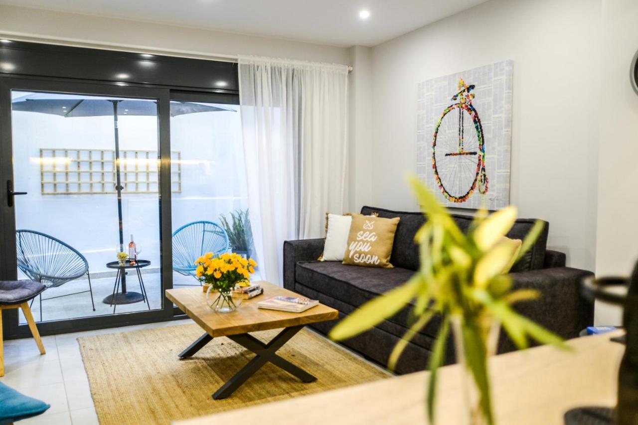 Apartment Your Away From In Erectheium